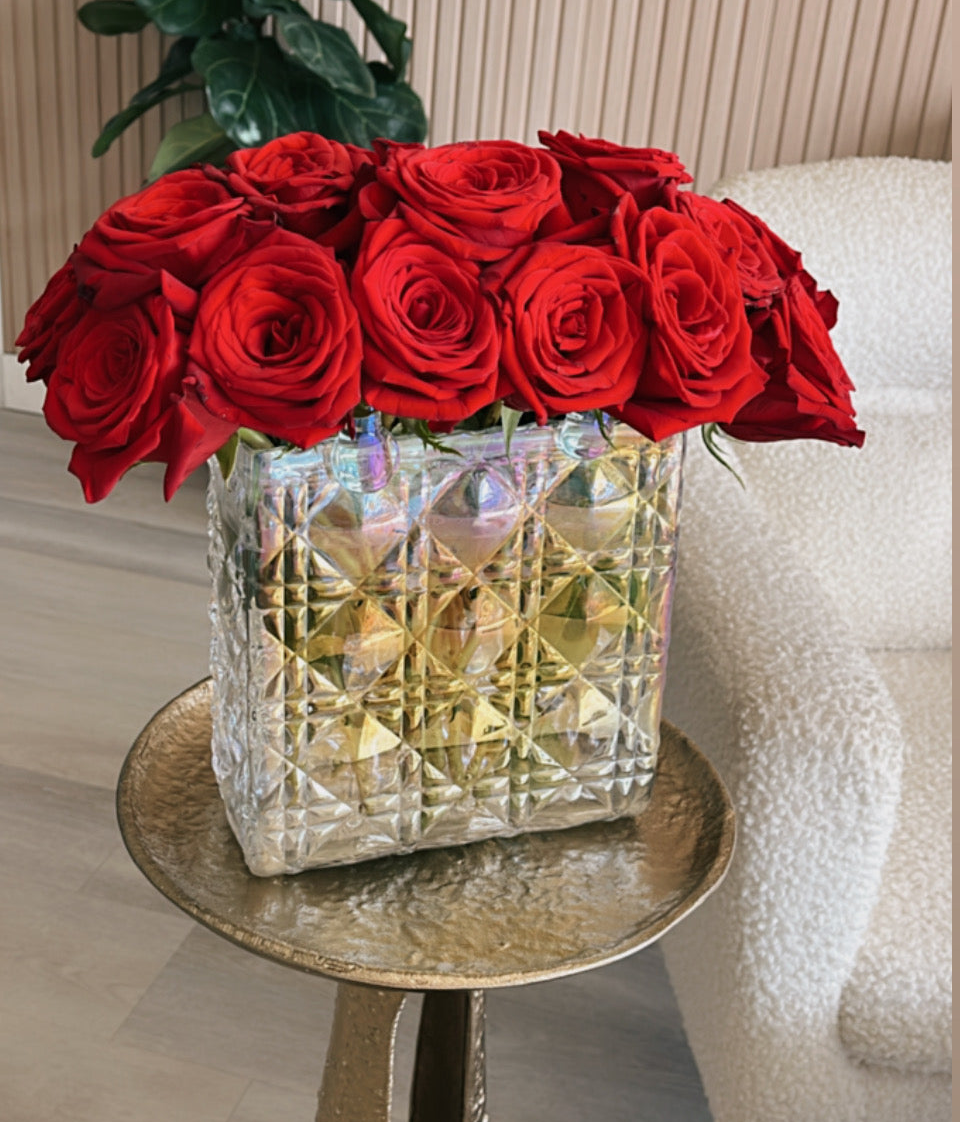 Deep Red Elegance – Roses Collection