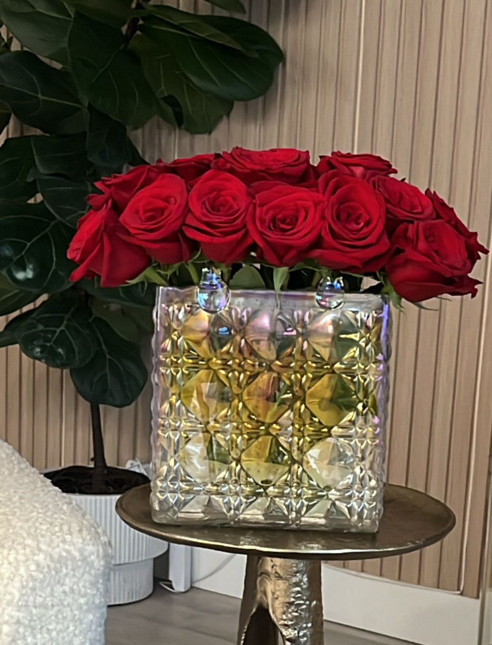 Deep Red Elegance – Roses Collection